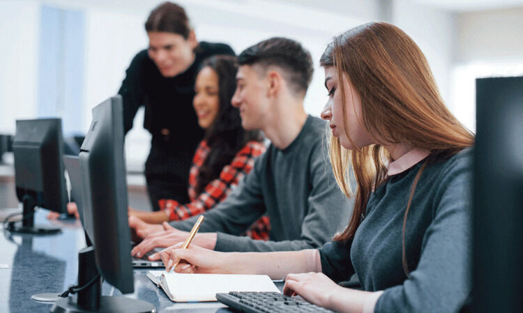 പ്ലസ്‌ ടു കഴിഞ്ഞവർക്ക് അപേക്ഷിക്കാവുന്ന ഇന്‍റഗ്രേറ്റഡ് മാനേജ്‌മെന്‍റ് കോഴ്‌സുകളും സ്ഥാപനങ്ങളും