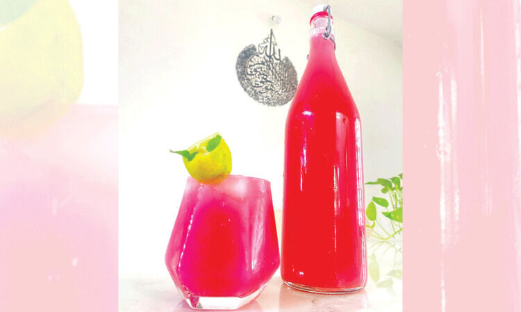 ടർക്കിഷ് ഒട്ടോമൻ അനാർ ഷർബത്ത്