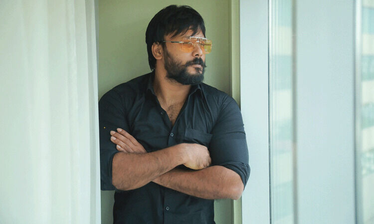 മലയാള സിനിമ സാമ്രാജ്യം കീഴടക്കാൻ ചെങ്കിസ് ഖാൻ