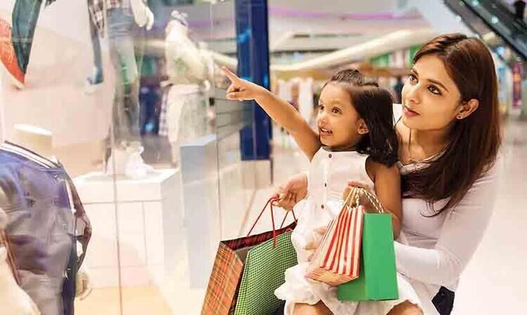 സ്കൂൾ ഷോപ്പിങ്: ഇവരൊക്കെയാണ് താരങ്ങൾ, അറിയാം വിപണിയിലെ ലേറ്റസ്റ്റ് ട്രെൻഡുകൾ