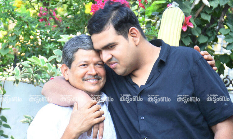 ‘‘ഇടക്കിടെ വീട്ടിൽനിന്ന് ഇറങ്ങിപ്പോകും. അതിന് പരിഹാരമായാണ് യൂട്യൂബ് ചാനൽ തുടങ്ങിയത്’’ -ഓട്ടിസബാധിതനായ ഷിജാസിനായി വിവാഹംതന്നെ വേണ്ടെന്നുവെച്ച അമ്മാവന്‍റെയും ഉമ്മയുടെയും അതിജീവന കഥയിതാ