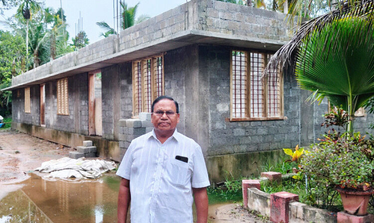 നിരാലംബരായ വയോജനങ്ങൾക്കായി 40 സെന്‍റ് ഭൂമിയിൽ ‘സ്നേഹവീട്’ ഒരുങ്ങുന്നു; ഇത് റിട്ട. സി.ബി.ഐ ഉദ്യോഗസ്ഥന്‍റെയും ഭാര്യയുടെയും സ്വപ്നസാഫല്യം