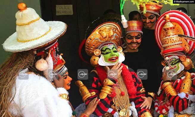 ആട്ടം കഴിഞ്ഞല്ലോ... ഇനിയൽപ്പം ചിരിയാകാം... കൂടിയാട്ടം മത്സരത്തിലെ കാഴ്ചകൾ