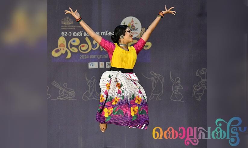 പനിയിലും തളർന്നിട്ടില്ല, പിന്നല്ലേ പാട്ടുമാറിയാൽ...