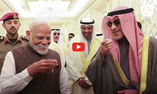 ചരിത്ര മുഹൂർത്തം പ്രധാനമന്ത്രി നരേന്ദ്രമോദി കുവൈത്തിൽ