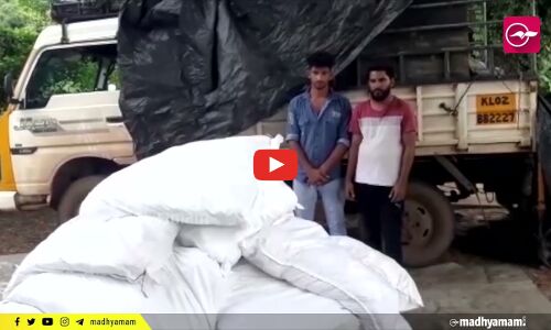 മുപ്പത് ലക്ഷം രൂപയുടെ നിരോധിത പുകയില ഉൽപ്പന്നങ്ങളുമായി രണ്ട് പേർ പിടിയിൽ