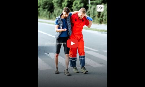 റോഡ് മുറിച്ചു കടക്കുന്നവർ ജാഗ്രതൈ