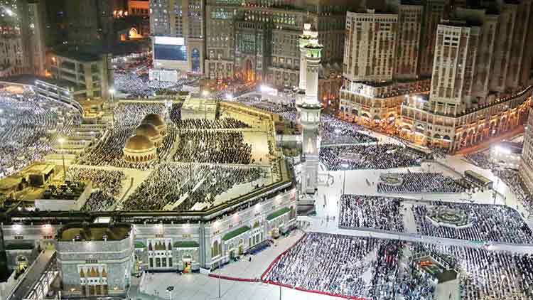 തീ​ർ​ഥാ​ട​ക​ർ മി​നാ താ​ഴ്​​വ​ര​യി​ൽ; നാ​ളെ അ​റ​ഫ ദി​നം