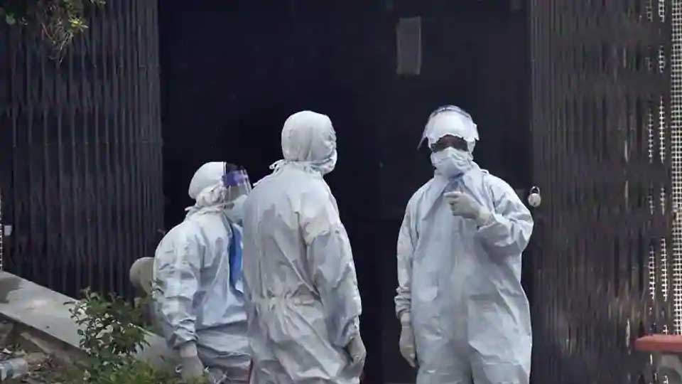 മുംബൈയിൽ 20 നാവികസേനാംഗങ്ങൾക്ക്​ കോവിഡ്​