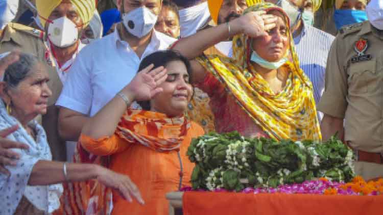 അവർ ഇനി ജ്വലിക്കുന്ന ഓർമ 