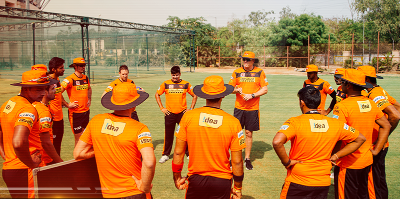 ഉദിച്ചുയരാന് സണ്റൈസേഴ്സ് ഉദിച്ചുയരാന് സണ്റൈസേഴ്സ്