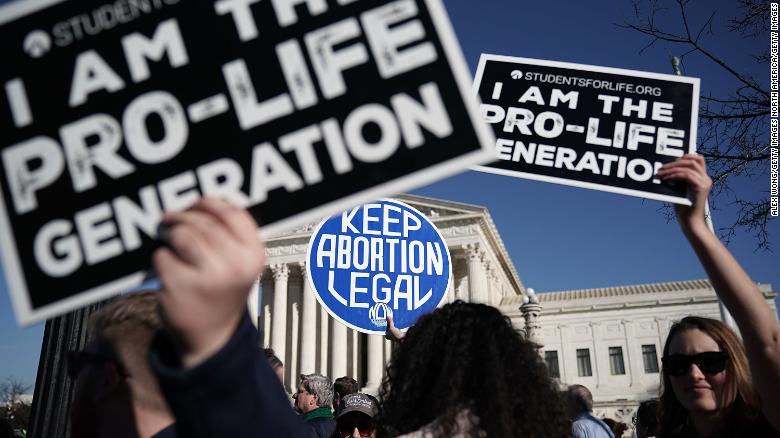 അ​ല​ബാ​മ​യി​ൽ ഗ​ർ​ഭഛി​ദ്രം  നി​രോ​ധി​ച്ചു