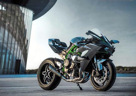 കാവാസാക്കിയുടെ കരുത്തന്‍