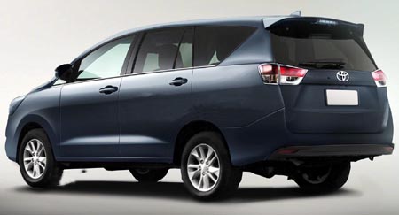 ഇന്നോവയുടെ തലമുറ മാറ്റം