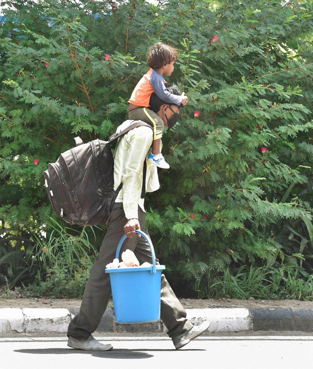 ഇന്ത്യ നടക്കുന്നു, പൊള്ളുന്ന വെയിലിലും -ചിത്രങ്ങളിലൂടെ...