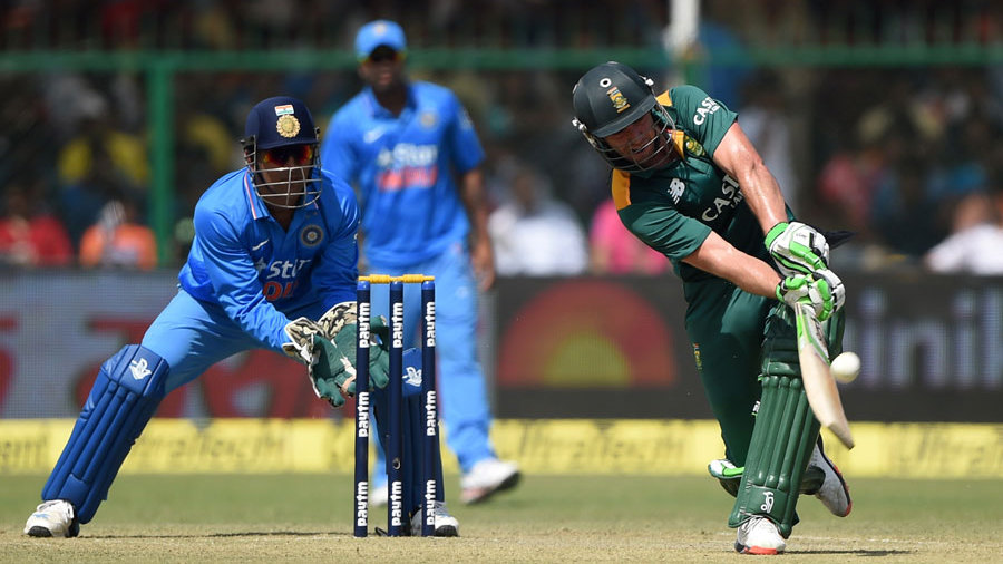 ഡിവില്ലിയേഴ്‌സിന് സെഞ്ച്വറി; ഇന്ത്യക്ക് 304 റണ്‍സ് വിജയ ലക്ഷ്യം - live