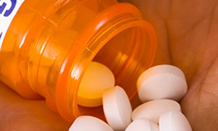 മ​രു​ന്നി​െ​ൻ​റ ദോ​ഷ​ഫ​ലം റി​പ്പോ​ര്‍ട്ട് ചെ​യ്യാ​ൻ ആ​ശു​പ​ത്രി​ക​ള്‍ക്ക്  നി​ര്‍ദേ​ശം