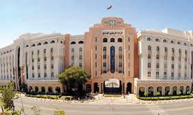 രാജ്യത്തിന്​ നവോത്ഥാന ദിന സമ്മാനം: ഒമാൻ സെൻട്രൽ ബാങ്ക്​ മൊബൈൽ പേമെൻറ്​ സംവിധാനം ആരംഭിച്ചു