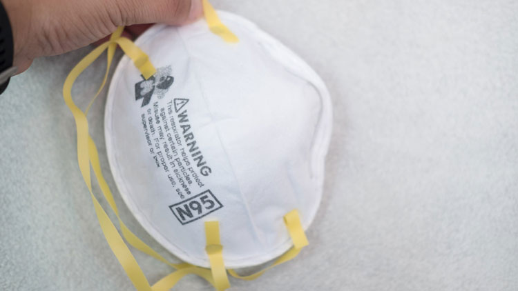 അമിതമായി മാസ്​കുകളും മെഡിക്കൽ ഉൽപന്നങ്ങളും കടത്തുന്നതിന്​ നിയന്ത്രണം