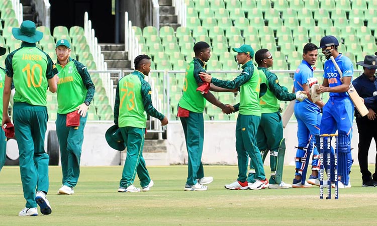 പടിക്കൽ കലമുടച്ച് ഇന്ത്യ; ദക്ഷിണാഫ്രിക്ക എക്ക് നാല് റൺസ് ജയം