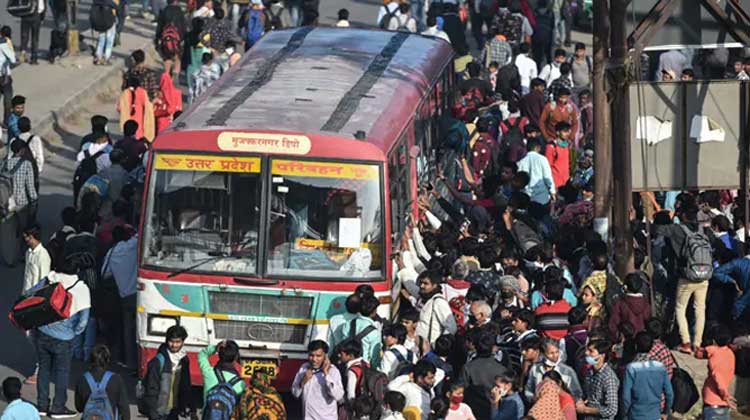 കുടിയേറ്റ തൊഴിലാളികളെ വീടുകളിലെത്തിക്കാൻ 1000 ബസ്​ സർവീസുകൾ അനുവദിച്ച്​ യോഗി