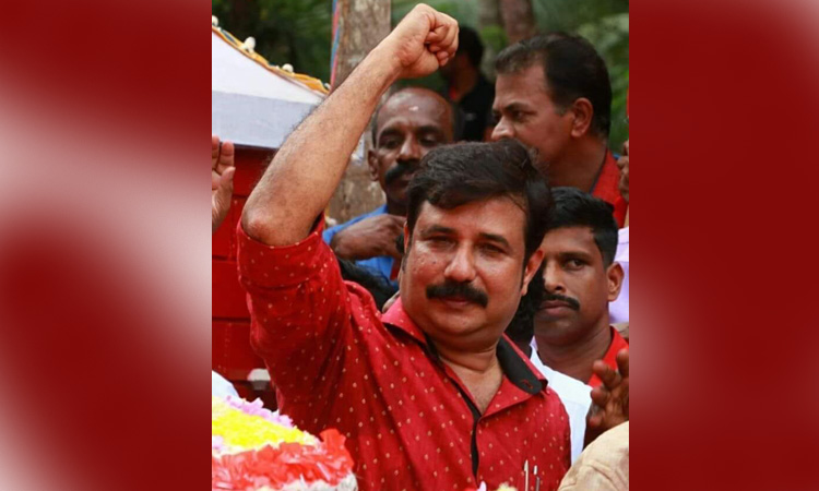 എന്നെ നയിക്കുന്നത് മാപ്പെഴുതിക്കൊടുത്തവരല്ല, പുന്നപ്ര-വയലാര്‍ ധീര സഖാക്കളാണ്​ -ആരിഫ്​