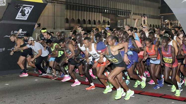 അ​ഡ്നോ​ക് മാ​ര​ത്ത​ണി​ൽ ആ​യി​ര​ങ്ങ​ൾ