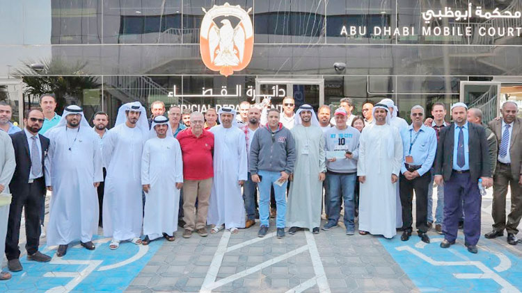 ശ​മ്പ​ള​മി​ല്ലാ​തെ ദു​രി​ത​ത്തി​ലാ​യ 762 തൊ​ഴി​ലാ​ളി​ക​ൾ​ക്ക് കോ​ട​തി ഇ​ട​പെ​ട്ട് കു​ടി​ശ്ശി​ക ന​ൽ​കി