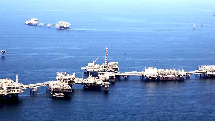 അ​ഡ്‌​നോ​ക്​ ഓ​ഫ്‌​ഷോ​ർ ഫീ​ൽ​ഡു​ക​ളി​ൽ  എ​ണ്ണ വാ​ത​ക ഉ​ൽ​പാ​ദ​നം ഉ​യ​ർ​ത്തു​ന്നു