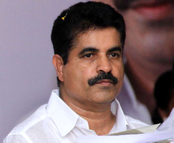 വനഭൂമി: കാബിനറ്റ് വിവരം വെളിപ്പെടുത്തി മന്ത്രി അടൂര്‍ പ്രകാശ്