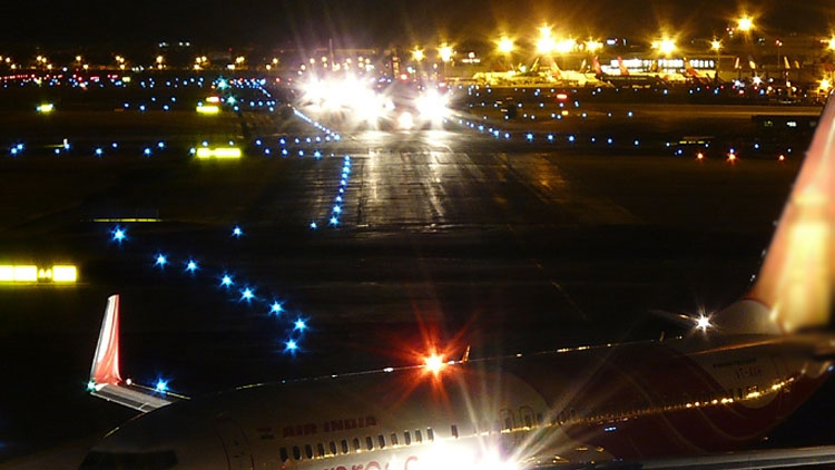 കുവൈത്തിൽനിന്ന് ആദ്യ വിമാനം കൊച്ചിയിലെത്തി