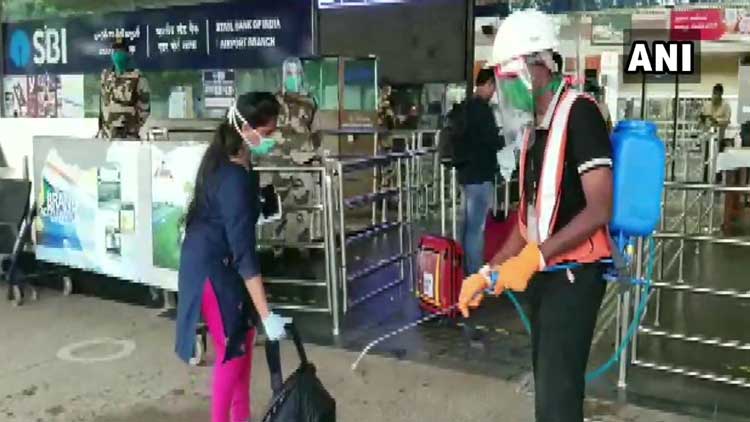 ആന്ധ്രയില​ും ആഭ്യന്തര വിമാന സർവിസ്​ പുനരാരംഭിച്ചു