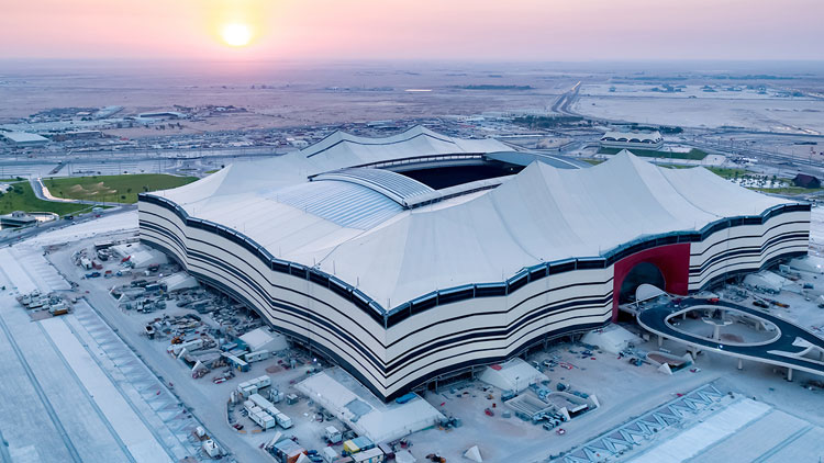 വിസ്മയങ്ങൾ ഒളിപ്പിച്ച് അൽ ബെയ്ത് സ്റ്റേഡിയം ഒരുങ്ങുന്നു വിസ്മയങ്ങൾ ഒളിപ്പിച്ച് അൽ ബെയ്ത് സ്റ്റേഡിയം ഒരുങ്ങുന്നു