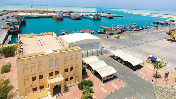 റുവൈസ്​ തുറമുഖം: സൗജന്യ ചരക്ക്​ സൂക്ഷിപ്പ്​ ദിവസങ്ങൾ കൂട്ടി