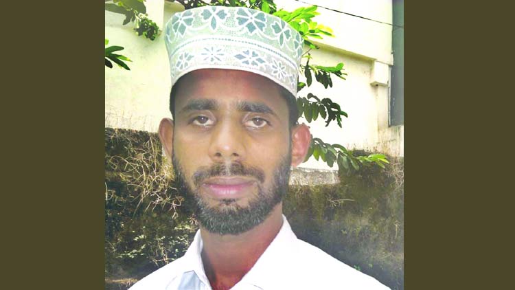 അ​ലി​യു​ടെ അ​ക്ഷ​ര​ങ്ങ​ളി​ൽ വി​രി​യും അ​റി​വി​നൊ​പ്പം അ​നു​ഭൂ​തി​യും