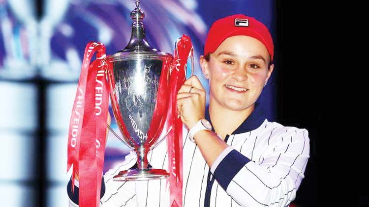 ഡ​ബ്ല്യു.​ടി.​എ ഫൈ​ന​ൽ​സി​ൽ കി​രീ​ടം; ആ​ഷ്​​ലി ബാ​ർ​ത്തി കോ​ടീ​ശ്വ​രി