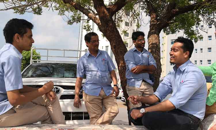 പ്രവാസികള്‍ക്ക് വേണ്ടി എന്ത് ചെയ്തു എന്നാണ് നിങ്ങള്‍ പറയുന്നത്