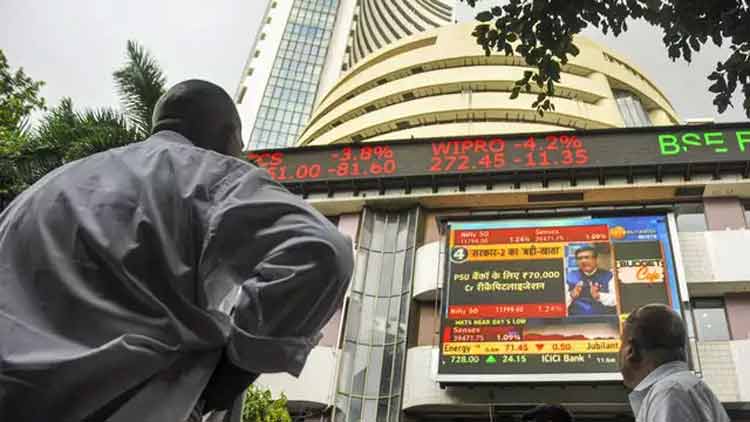 കൊറോണയിൽ തകർന്ന്​ ഓഹരി വിപണി; രൂപയുടെ മൂല്യം താഴ്​ന്നു