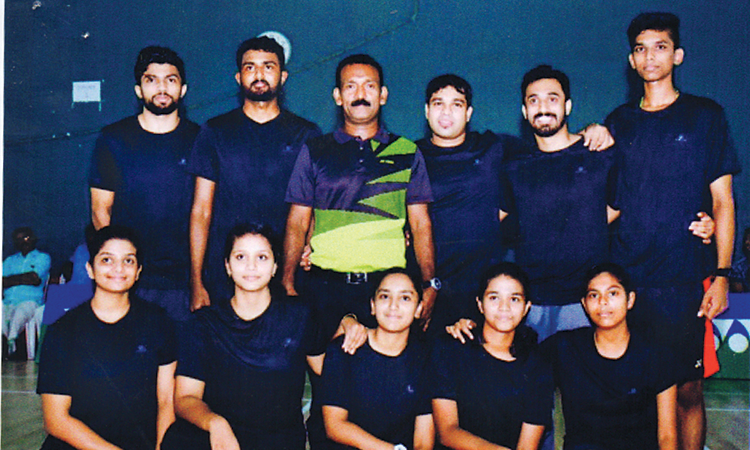 ബാഡ്​മിൻറൺ: കോഴിക്കോടിന്​ ഹാട്രിക്​ കിരീടം 