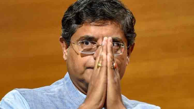 ബോളിവുഡിലെ ചിലർക്ക്​ ഐ.എസുമായി ബന്ധം; ആരോപണവുമായി ബി.ജെ.പി നേതാവ്​