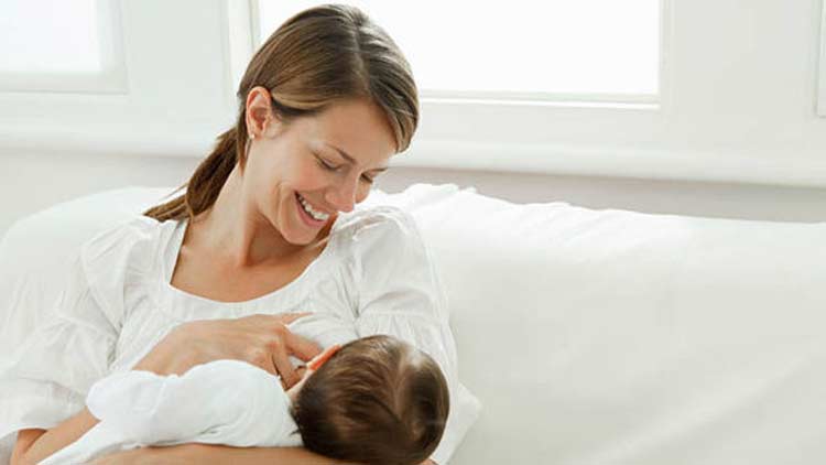 മു​ല​യൂ​ട്ടു​ന്ന​വ​ർ  ആ​രോ​ഗ്യ​ം നോക്കണ​ം