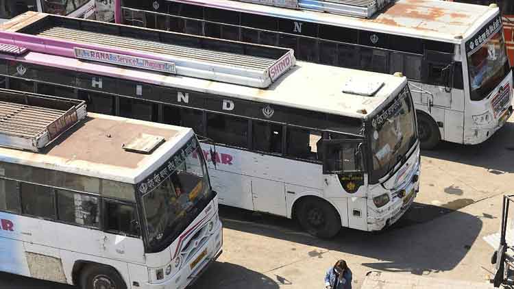 രാജസ്​ഥാനിൽ കുടുങ്ങിയ മലയാളികളുടെ സംഘം കേരളത്തിലേക്ക്​ യാത്ര തിരിച്ചു