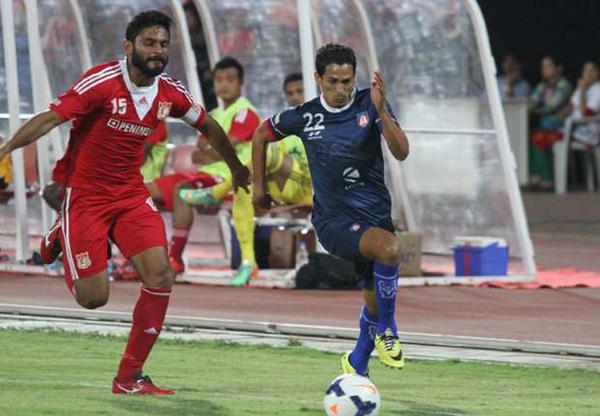 പിരിച്ചുവിടല്‍ ഭീഷണിയില്‍ പുണെ എഫ്.സിയും ഭാരത് എഫ്.സിയും