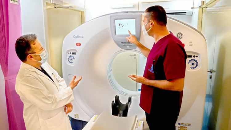 കോ​വി​ഡ് രോ​ഗി​ക​ളി​ൽ ന്യൂ​മോ​ണി​യ  ക​ണ്ടെ​ത്താ​ൻ നൂ​ത​ന സി.​ടി സ്‌​കാ​ന​ർ