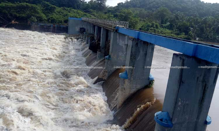 Cheerakkuzhi Cheerakkuzhi