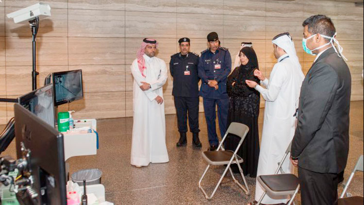 കോ​വി​ഡ്​ വൈ​റ​സ് : ഭീ​തി വേ​ണ്ടെ​ന്ന് സ​ർ​ക്കാ​ർ; അ​പ​ക​ട  സാ​ധ്യ​ത​യി​ല്ലെ​ന്ന് ആ​ശ​യ​വി​നി​മ​യ വി​ഭാ​ഗം