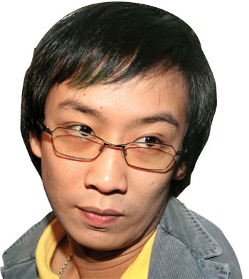 ബാങ്കോക് സ്ഫോടനം: പ്രതികളെ പിടിക്കാന്‍ സഹായിക്കുന്നവര്‍ക്ക് മുന്‍ പ്രധാനമന്ത്രിയുടെ മകന്‍ വക വന്‍ പ്രതിഫലം