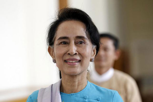 ഭരണകക്ഷിത്തലവനെ പുറത്താക്കല്‍: സൂചി ആശങ്ക രേഖപ്പെടുത്തി