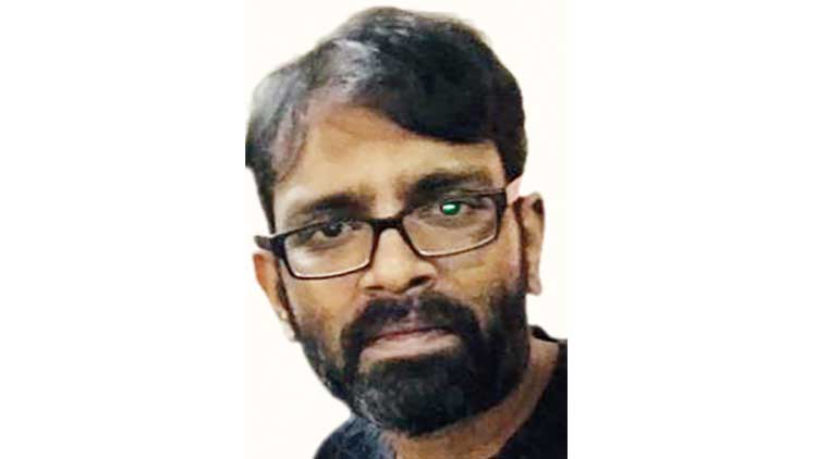 കോഴിക്കോട്​ സ്വദേശി  മരിച്ച നിലയിൽ