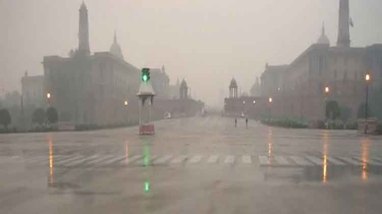 ഡൽഹിയിൽ മഴ; അടുത്ത ദിവസങ്ങളിൽ ചൂട്​ കുറയും